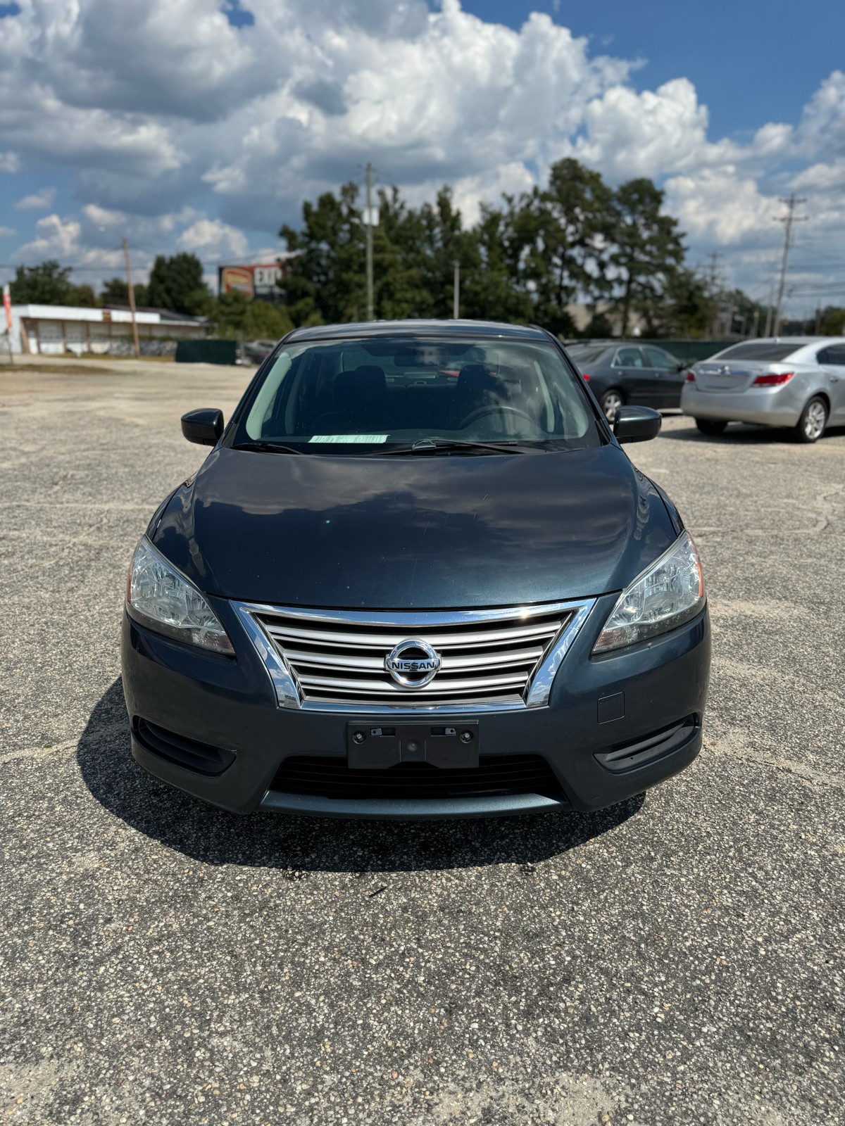 
								2013 Nissan Sentra SV full									
